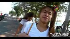 Reproduzir Impressionante bebê oriental em um hawt sozinho