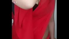 চালান তং রাজবংশ সহ্য হট মাসী পাপ দেখছে