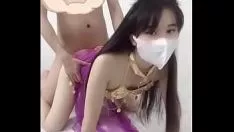 Abspielen Angenehmer Sex im Vietnamkriegshotel