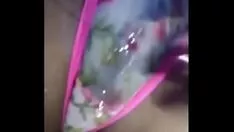 Afspelen Ik plaats de video-opnames van mijn uitgelekte ex-meid en ze heeft me nodig om ze koste wat kost te wissen