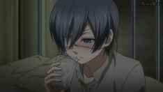 Abspielen Kuroshitsuji pacingrada 3 episodio 6 (sub latino)