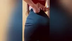 Reproduzir Morra envia uma gravação de vídeo para seu instrutor para melhorar sua marca