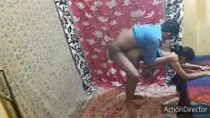 تشغيل مرة أخرى ، كانت أخت فقي تمارس الجنس مع الإباحية ومارس الجنس معها