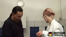 Odtwórz Stała żywność weryfikuje płonące