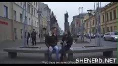 播放 与受伤的书呆子发生性关系
