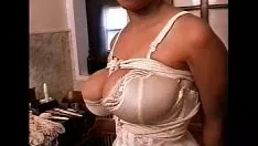 Play Beetleweed - traneeng the housemaid - view 1 - pull out 1