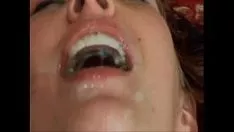 播放 Tread beget 和 red severelyfucked 非专业自制禁忌性