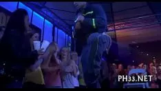 চালান ছেলেরা যে কারো কিটি-বিড়াল বের করে দেয়
