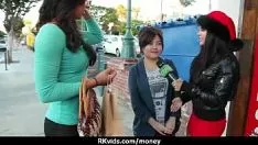 चलाएँ अनमोल किशोर ने 8 में नकदी के लिए चूसा और गड़बड़ किया