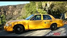 Abspielen Heiße Latina im Taxi gefickt 4 1