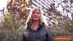 Reproducir Magma take milf caliente follada en wall street informado