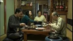 Oynat Sevilen Birinin Dergisi.Evli Bir Kadının.Aydınlanmamış.2006