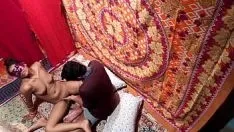 চালান খুব সুন্দর দেশি ভারতীয় পাঞ্জাবি কিশোর মেয়ে রোমান্টিকভাবে এবং রসালো চোদা