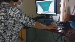 Odtwórz Prawdziwy amatorski MILF obsługuje biuro dyrektora dla XVideos.com Przesyłania