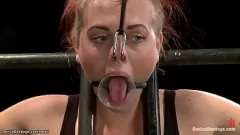 চালান আদা MILF জোসি ভ্যালেন্টাইন একটি অন্ধকূপে হার্ডকোর বন্ধন এবং ডিভাইস স্প্যাঙ্কিং সহ রুক্ষ এবং ক্ষীণ হয়ে ওঠে