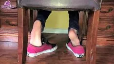再生 男の子の足のおもちゃの20のトランザクション、別々の2