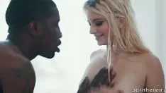 Play Black man puts gumshoe on blond