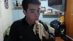 Odtwórz Karmienie bananowca i liczenie ma znaczenie