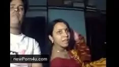 تشغيل الهندي لطيف منتديات bhabi عرض الخطايا والقطة كيتي على كاميرا ويب مع devar في newporno4u.com